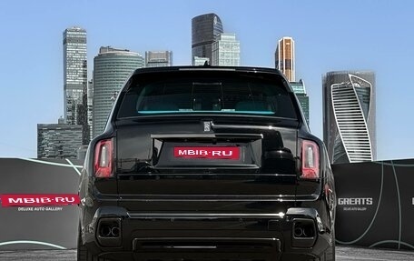 Rolls-Royce Cullinan, 2025 год, 107 000 000 рублей, 6 фотография