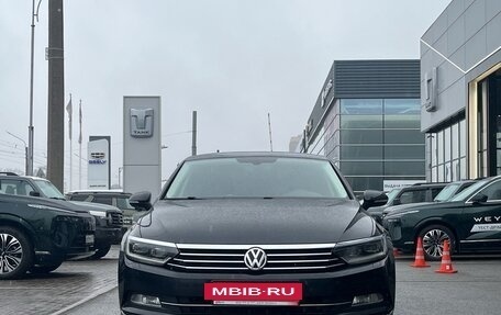 Volkswagen Passat B8 рестайлинг, 2018 год, 2 099 000 рублей, 2 фотография