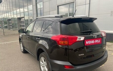 Toyota RAV4, 2014 год, 1 899 000 рублей, 3 фотография