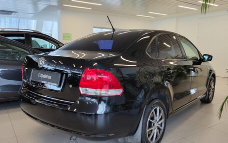 Volkswagen Polo VI (EU Market), 2013 год, 728 000 рублей, 2 фотография