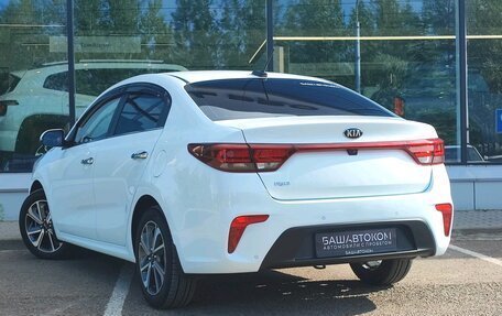 KIA Rio IV, 2018 год, 1 330 000 рублей, 4 фотография