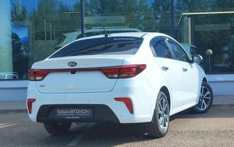 KIA Rio IV, 2018 год, 1 330 000 рублей, 6 фотография