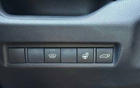 Toyota RAV4, 2020 год, 2 985 000 рублей, 21 фотография