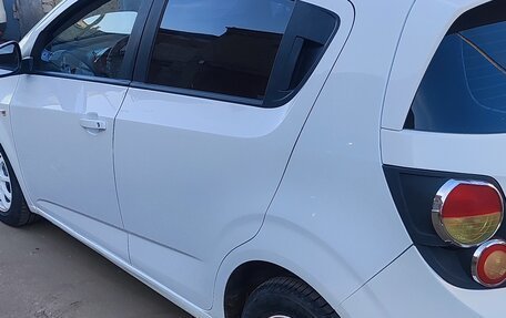 Chevrolet Aveo III, 2012 год, 355 000 рублей, 3 фотография
