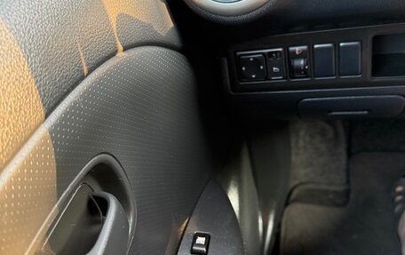 Nissan Note II рестайлинг, 2010 год, 860 000 рублей, 8 фотография