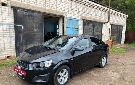 Chevrolet Aveo III, 2013 год, 670 000 рублей, 2 фотография