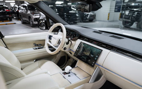 Land Rover Range Rover IV рестайлинг, 2025 год, 32 900 000 рублей, 10 фотография
