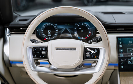 Land Rover Range Rover IV рестайлинг, 2025 год, 32 900 000 рублей, 12 фотография