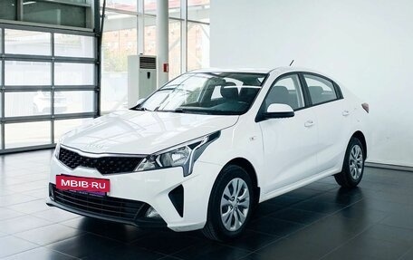 KIA Rio IV, 2021 год, 1 650 000 рублей, 2 фотография
