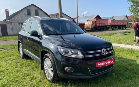 Volkswagen Tiguan I, 2013 год, 1 400 000 рублей, 2 фотография