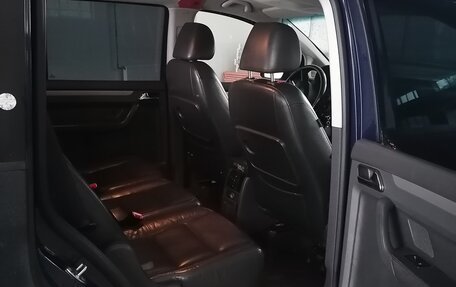Volkswagen Touran III, 2006 год, 755 000 рублей, 7 фотография