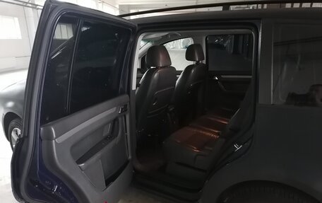 Volkswagen Touran III, 2006 год, 755 000 рублей, 9 фотография