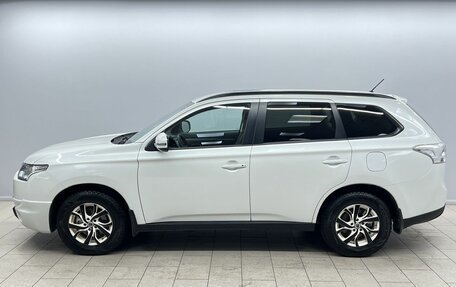 Mitsubishi Outlander III рестайлинг 3, 2013 год, 1 250 000 рублей, 6 фотография