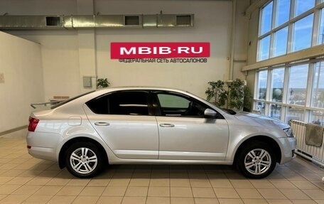 Skoda Octavia, 2015 год, 890 000 рублей, 6 фотография