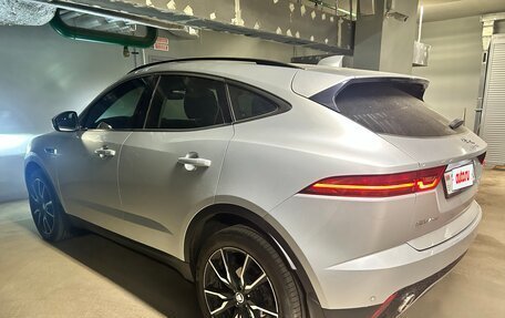 Jaguar E-Pace, 2018 год, 1 950 000 рублей, 15 фотография