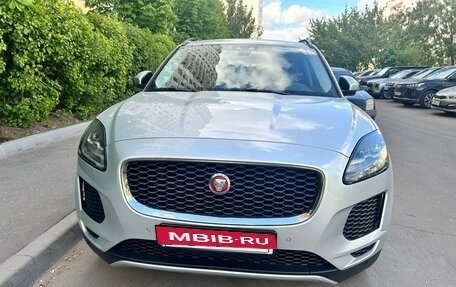 Jaguar E-Pace, 2018 год, 1 950 000 рублей, 22 фотография