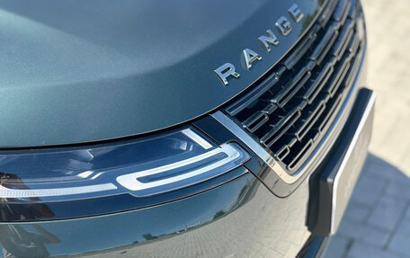 Land Rover Range Rover Evoque II, 2024 год, 5 090 000 рублей, 2 фотография