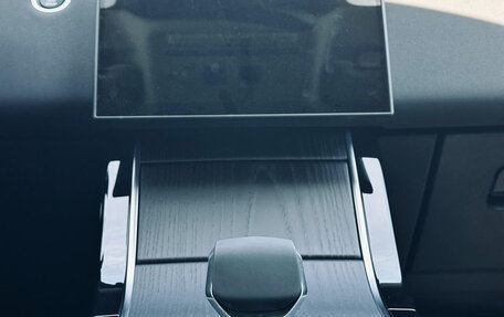 Land Rover Range Rover Evoque II, 2024 год, 5 090 000 рублей, 13 фотография