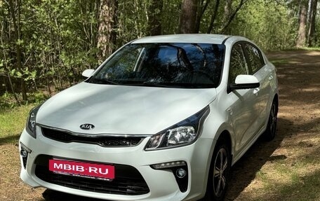 KIA Rio IV, 2019 год, 1 360 000 рублей, 8 фотография