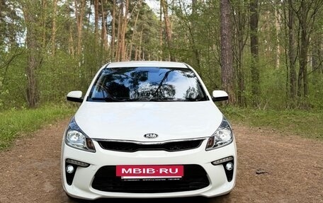 KIA Rio IV, 2019 год, 1 360 000 рублей, 6 фотография