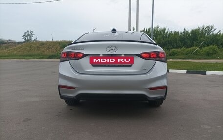 Hyundai Solaris II рестайлинг, 2017 год, 1 250 000 рублей, 12 фотография