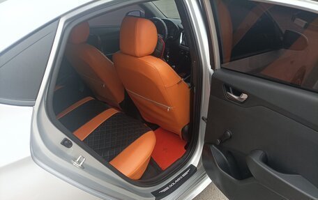 Hyundai Solaris II рестайлинг, 2017 год, 1 250 000 рублей, 13 фотография