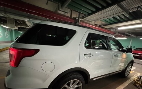 Ford Explorer VI, 2018 год, 2 800 000 рублей, 4 фотография
