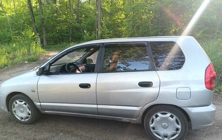 Mitsubishi Space Star I рестайлинг, 2004 год, 575 000 рублей, 4 фотография