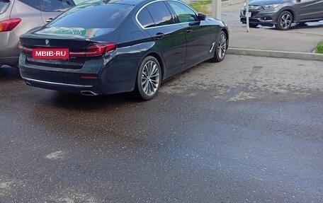 BMW 5 серия, 2022 год, 7 990 000 рублей, 8 фотография