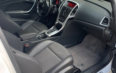 Opel Astra J, 2012 год, 1 100 000 рублей, 8 фотография