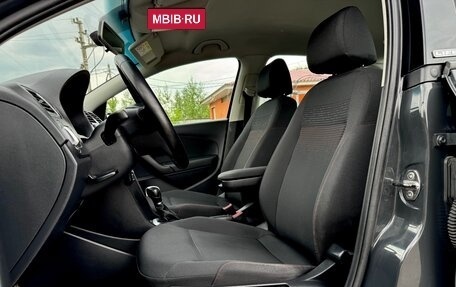 Volkswagen Polo VI (EU Market), 2017 год, 1 100 000 рублей, 18 фотография