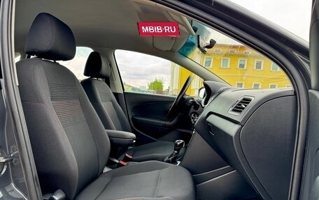 Volkswagen Polo VI (EU Market), 2017 год, 1 100 000 рублей, 25 фотография
