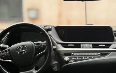 Lexus ES VII, 2020 год, 3 680 000 рублей, 6 фотография
