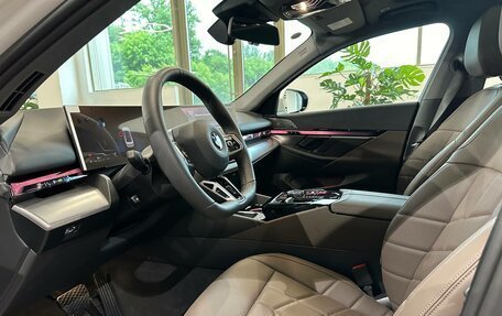 BMW 5 серия, 2024 год, 7 900 000 рублей, 4 фотография