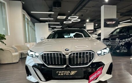 BMW 5 серия, 2024 год, 7 900 000 рублей, 2 фотография