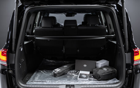 Toyota Land Cruiser, 2024 год, 12 000 000 рублей, 25 фотография