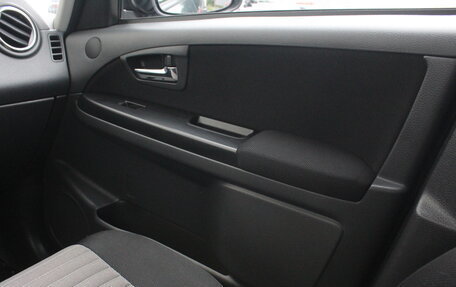 Suzuki SX4 II рестайлинг, 2010 год, 840 000 рублей, 22 фотография