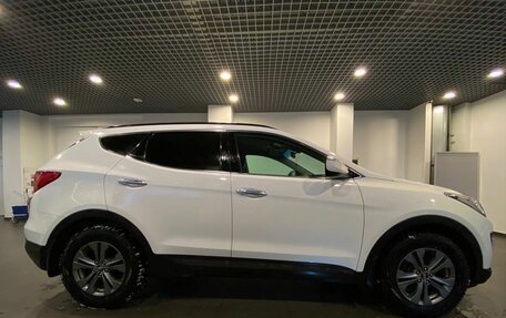 Hyundai Santa Fe III рестайлинг, 2012 год, 1 680 000 рублей, 2 фотография