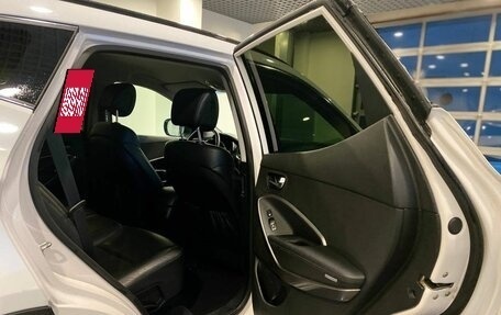 Hyundai Santa Fe III рестайлинг, 2012 год, 1 680 000 рублей, 24 фотография