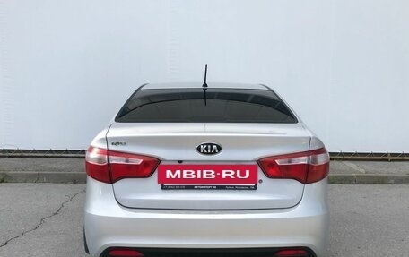 KIA Rio III рестайлинг, 2014 год, 880 000 рублей, 6 фотография