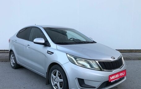 KIA Rio III рестайлинг, 2014 год, 880 000 рублей, 3 фотография