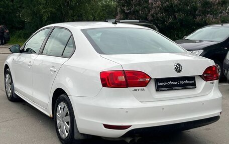 Volkswagen Jetta VI, 2013 год, 930 000 рублей, 6 фотография