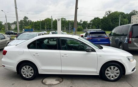 Volkswagen Jetta VI, 2013 год, 930 000 рублей, 10 фотография