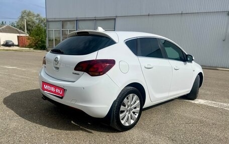 Opel Astra J, 2011 год, 949 999 рублей, 4 фотография