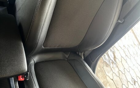 Opel Astra J, 2011 год, 949 999 рублей, 17 фотография