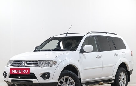 Mitsubishi Pajero Sport II рестайлинг, 2014 год, 2 099 000 рублей, 4 фотография