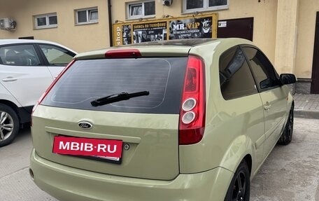 Ford Fiesta, 2006 год, 390 000 рублей, 5 фотография