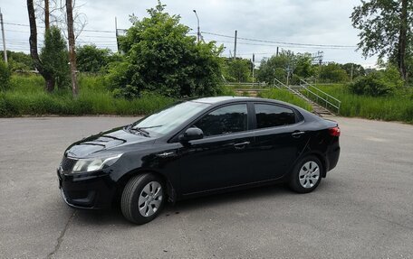 KIA Rio III рестайлинг, 2014 год, 920 000 рублей, 2 фотография