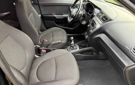 KIA Rio III рестайлинг, 2014 год, 920 000 рублей, 23 фотография