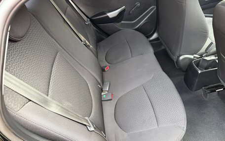 KIA Rio III рестайлинг, 2014 год, 920 000 рублей, 22 фотография